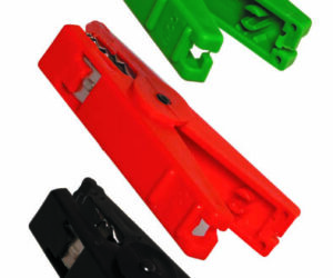 RED PLASTIC FENCE CLIP