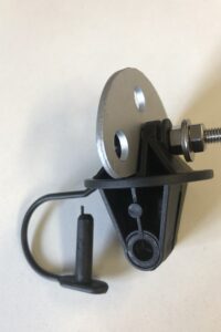 3 WAY GATE ANCHOR - STEEL POST