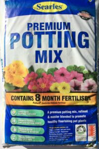 SEARLES PREMIUM POTTING MIX  30L