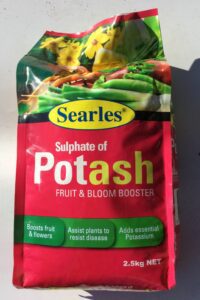 SEARLES SULPHATE OF POTASH 2.5KG
