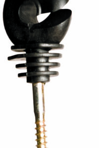 SCREW IN WOOD POST INSULATOR
