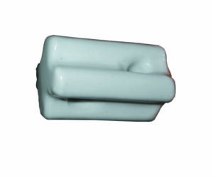 PORCELAIN BULLNOSE END STRAIN INSULATOR