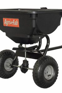 Spreader- Tow Behind 38.55kg Capacity